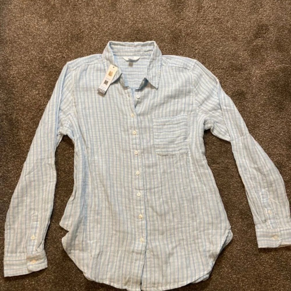 Time and tru Blue and white striped shirt